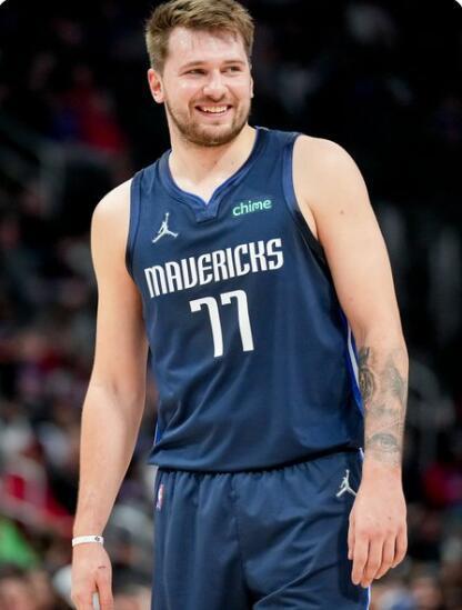 有转会费不 有转会费不