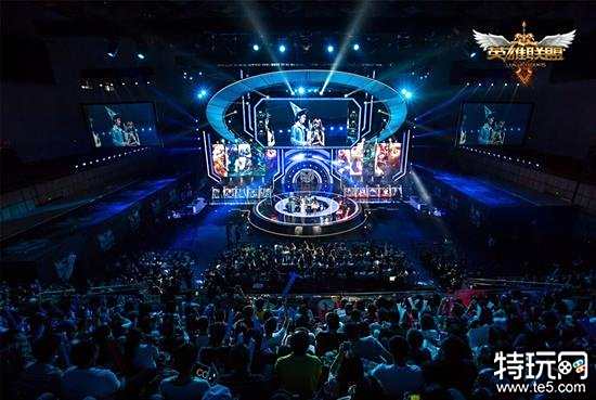 的背景下 的背景下